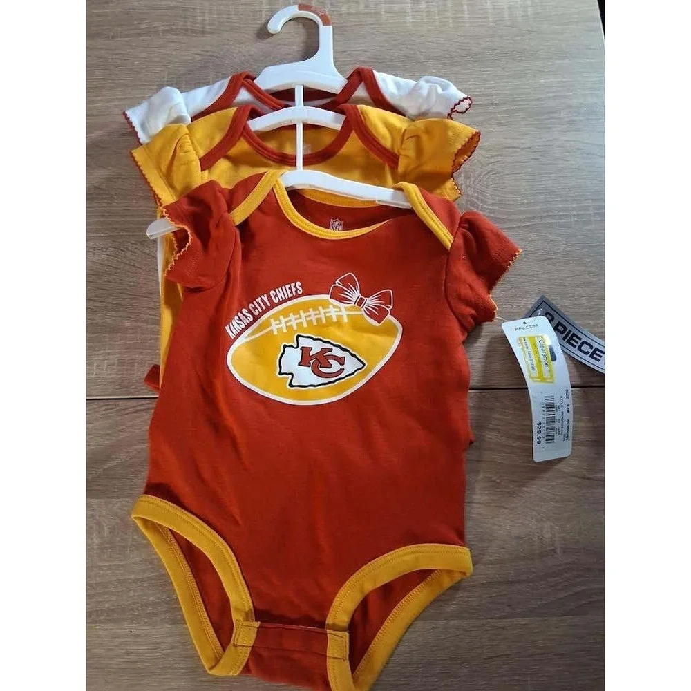 NFL Kansas City Chiefs Baby Girls 3 Pack Bodysuit Set Red Yellow White 6M NWT